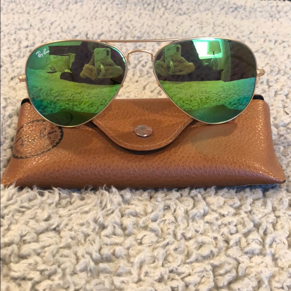 Ray-Ban Aviator Flash Lenses Sunglasses
